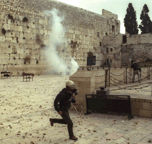 Arab rioters on the Temple Mount chased Jewish worshipers from the Western Wall