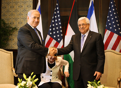 We must communicate with the Palestinians. Abu Mazen and Netanyahu. (Photo: GettyImages)