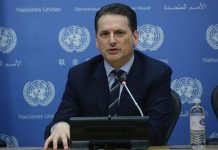 UNRWA ifrågasätter aldrig huruvida skolböcker från Palestinska myndigheten (PA) bör användas av ett FN-organ som är skyldigt att följa FN:s grundprinciper