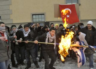 Israeli, Jewish leaders condemn Sweden over approval of public Torah burning