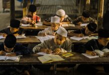Islamic Education in Indonesia: A Historical Analysis Of Development And Dynamics