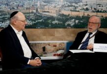 Ken Abramowitz speaking with David Bedein In Isreal